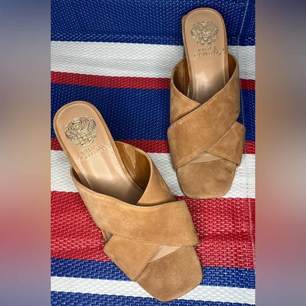 NWOT Vince Camuto Slip On Suede Criss Cross Stap Tan Women's Block Heels Mules 8 - Picture 13 of 16